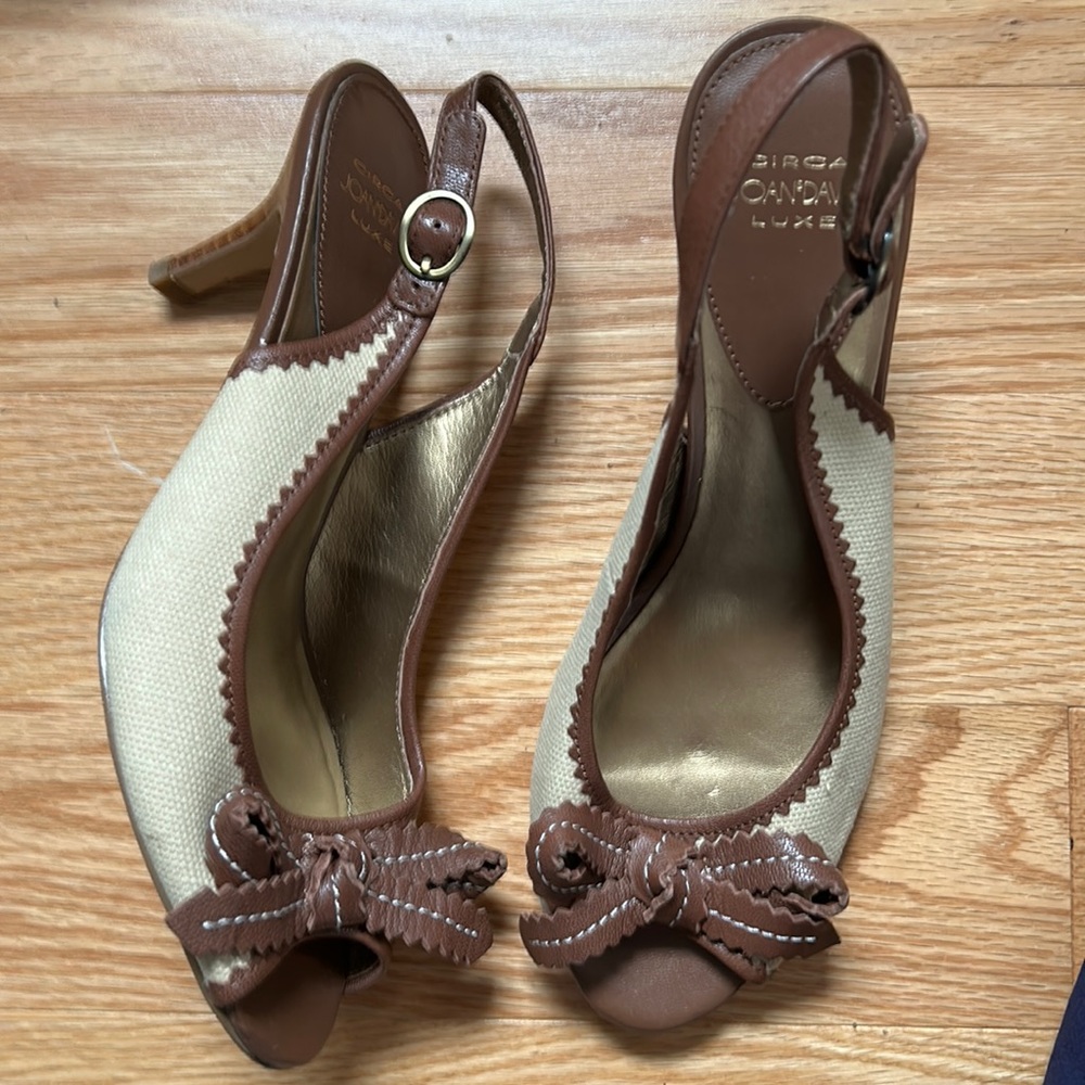 Fabric and leather sling back 2 3/4 in heel.